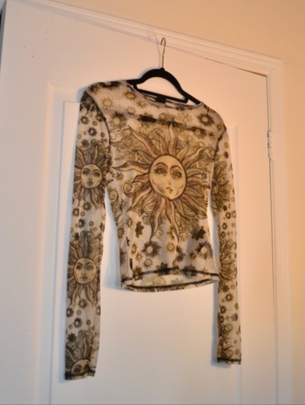 Celestial Sun Mesh Top - Picture 4 of 7